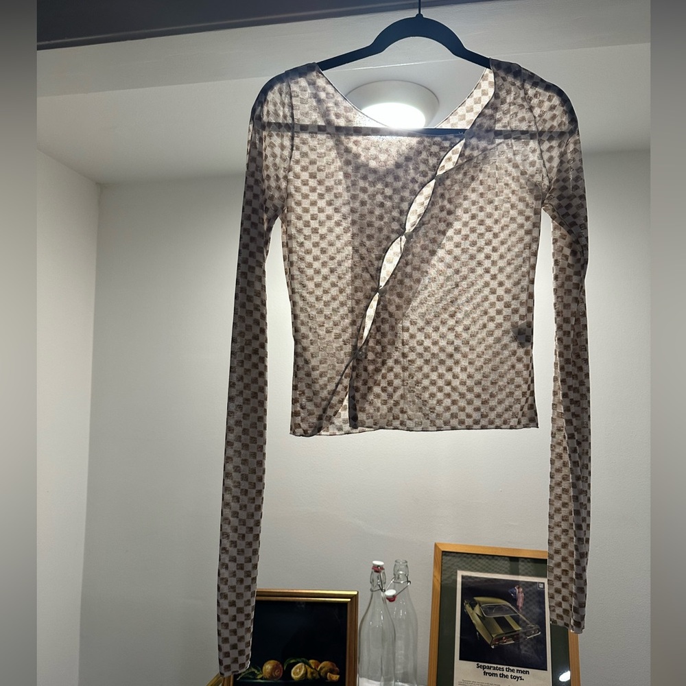 Long sleeve sheer checkered - asymmetrical detail
